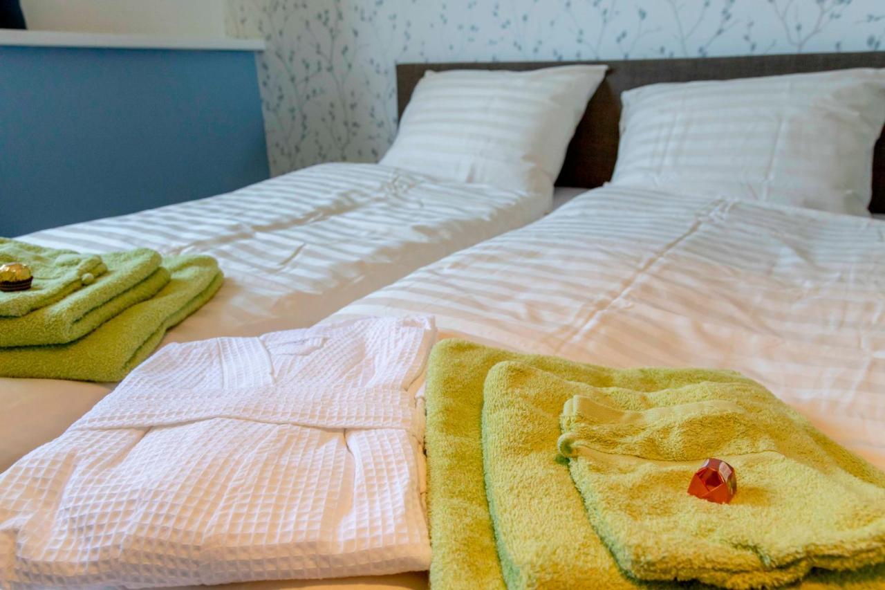 B&B Antoniushoeve Lomm Экстерьер фото